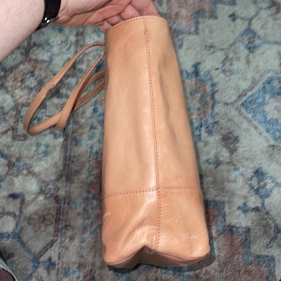 ‼️NEW $358 FRYE BAG‼️ - Picture 6 of 7